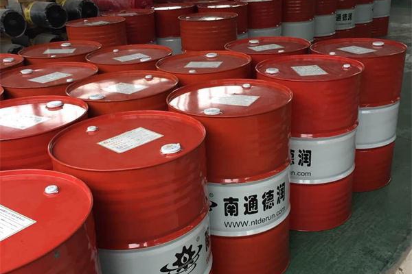 選擇齒輪熱處理淬火油，應(yīng)考慮什么因素